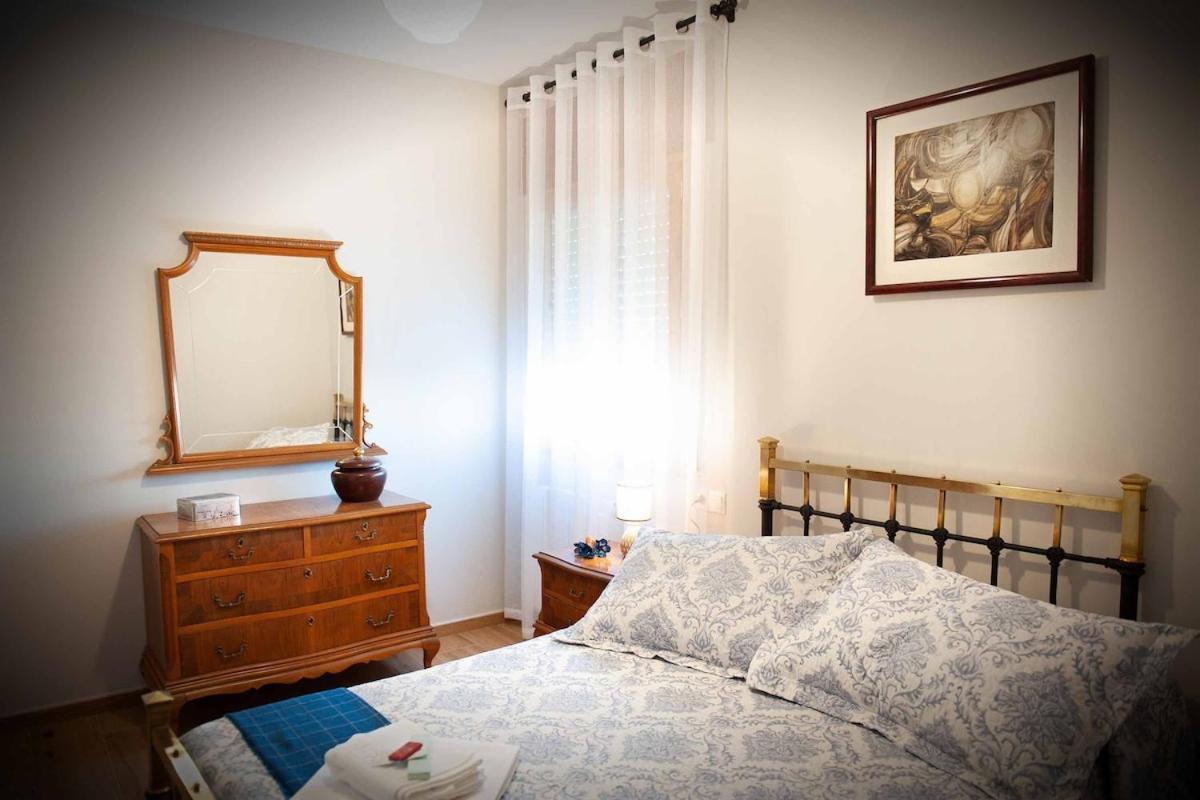 Casa Rural Micaela En Navas De Oro エクステリア 写真