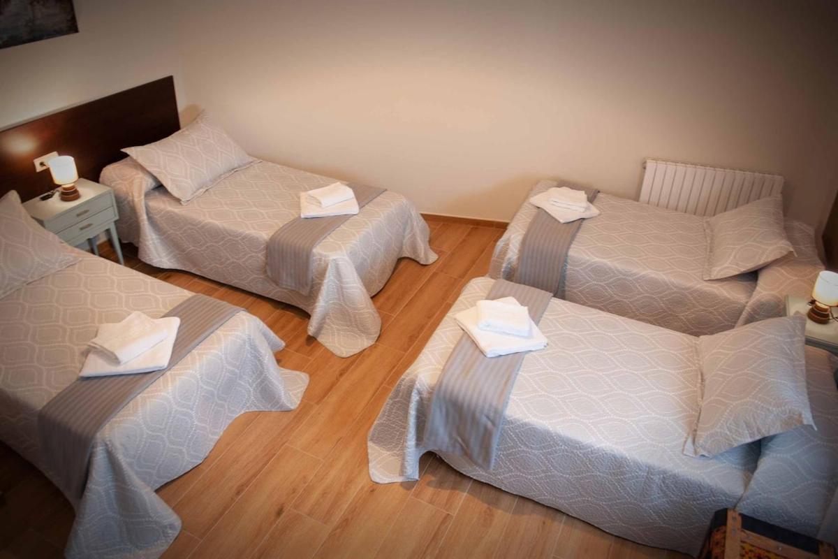 Casa Rural Micaela En Navas De Oro エクステリア 写真